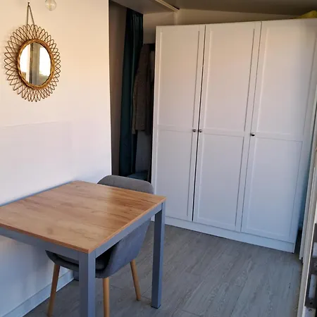 בית נופש Maisonnette Au Bord De Belle D'agosta