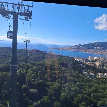 בית נופש Maisonnette Au Bord De Belle D'agosta *